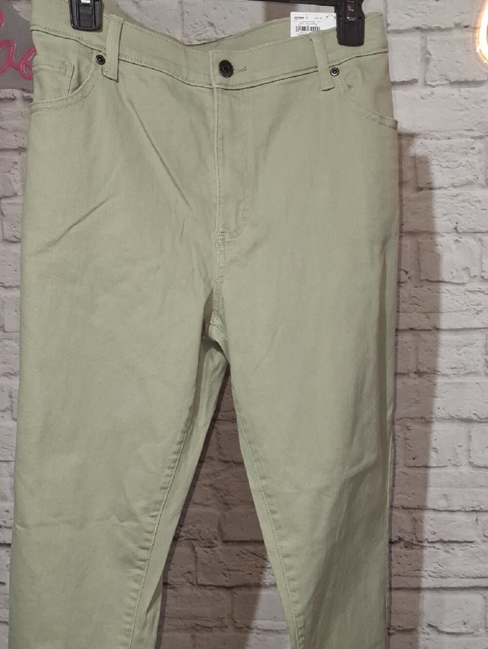 Sonoma Straight-Leg Jeans in Light Sage Green - Picture 3 of 6